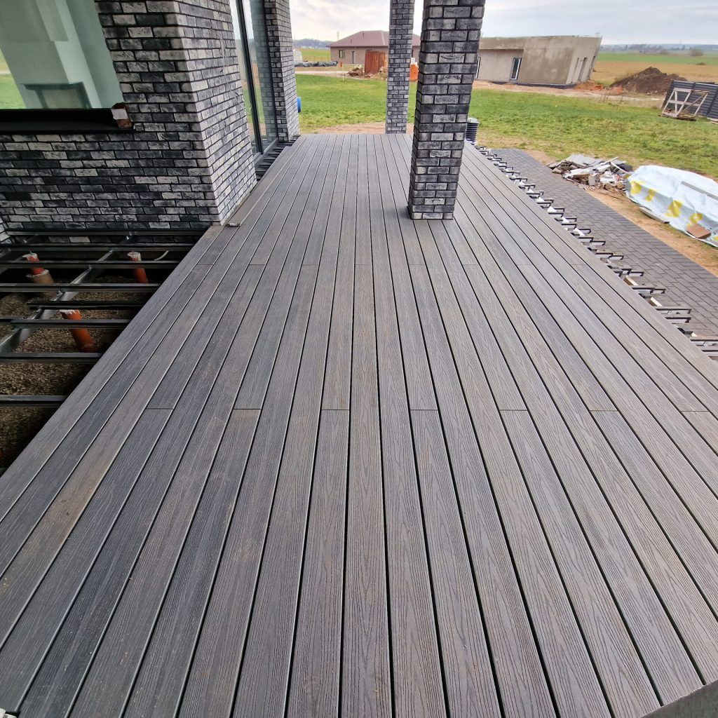 wpc terrace during construction and installation